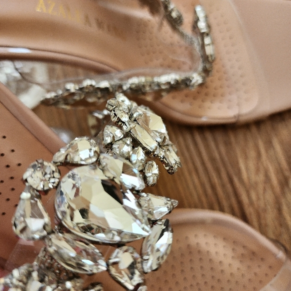 Vera Wang Nude Heels with Crystal Embellishments - Picture 10 of 13